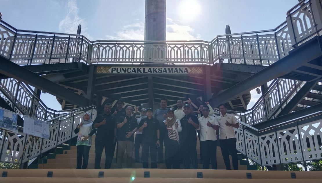 LAWATAN TSUK (PEMBANGUNAN) KE MONUMEN BENDERA GERGASI BUKIT BERUANG 4