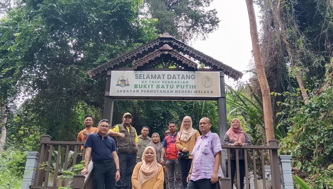 PROGRAM PENGHIJAUAN MALAYSIA: JALINAN KERJASAMA JPN MELAKA DAN JPN TERENGGANU